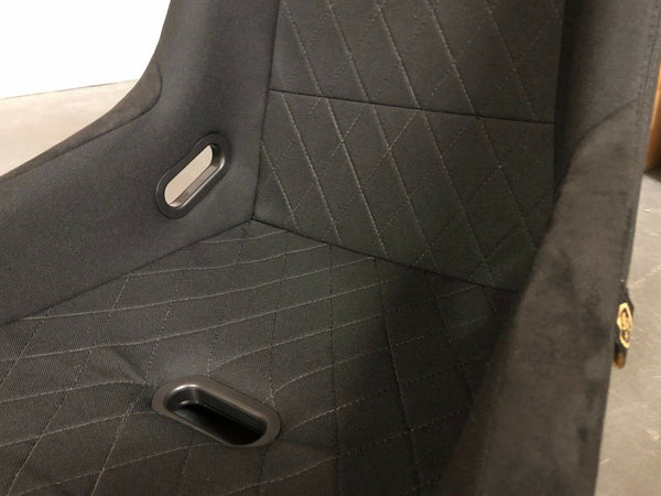 BB5 - Fibreglass Bucket Seat - Wide XL - Diamond Stitched